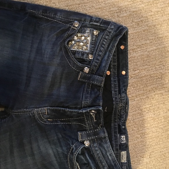 Jeans - Picture 2 of 2